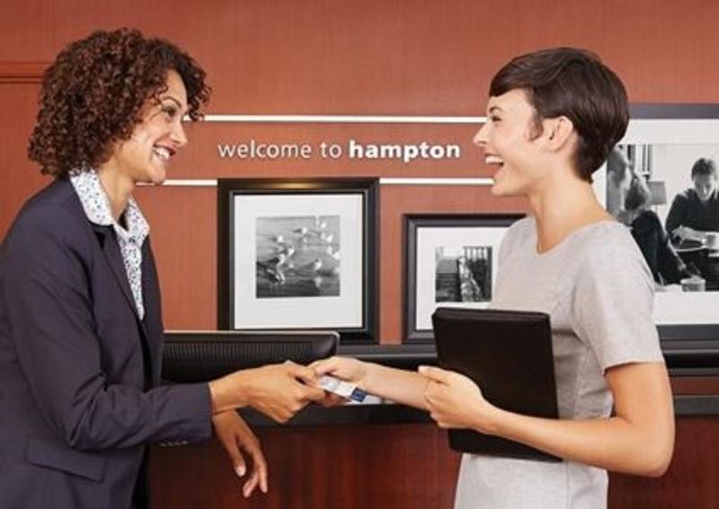 Hampton Inn&suites Riverwalk